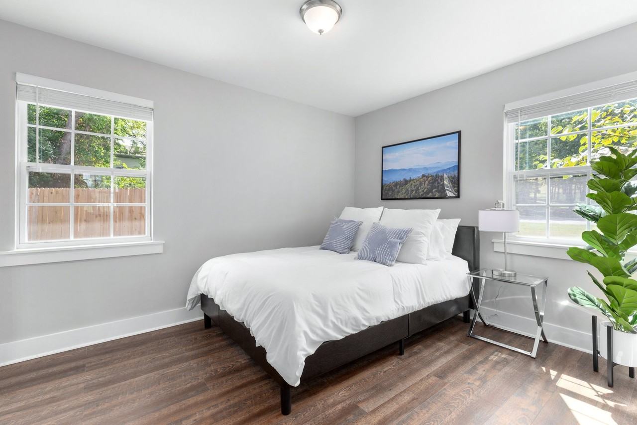2149 Rock City St - Photo 6 of 10