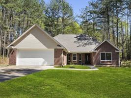 featured image of 29 Bedford Forrest Ln