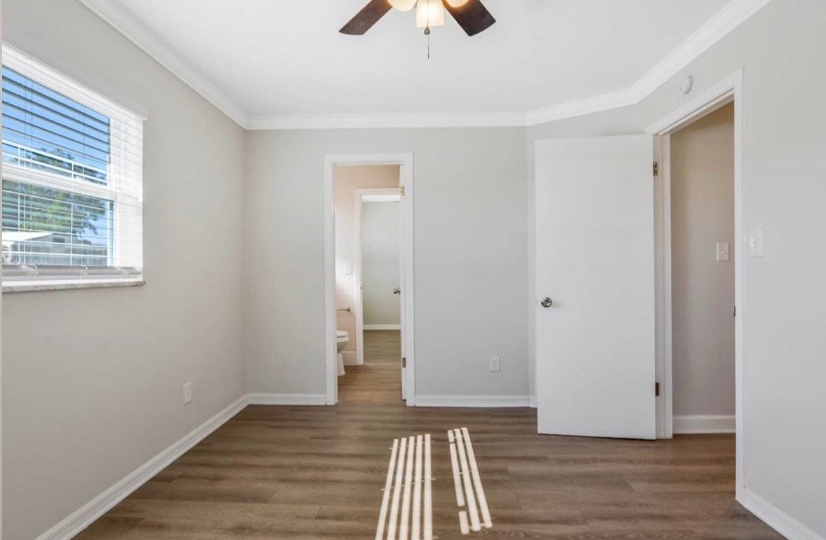 1121 Nw 1st Ave - Photo 7 of 10