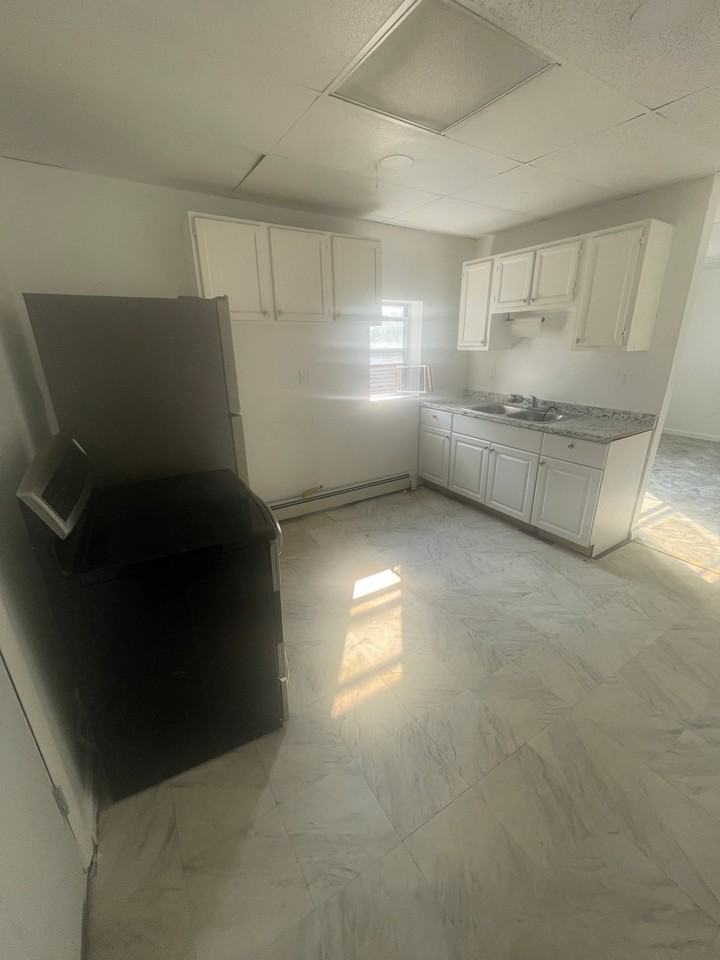 50 Smith Clove Rd #5 - Photo 2 of 6