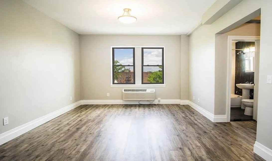 106 N Grove St #209 - Photo 2 of 5
