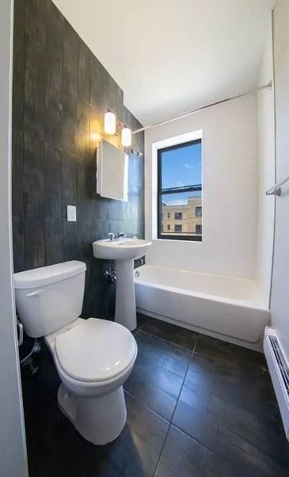 106 N Grove St #209 - Photo 4 of 5