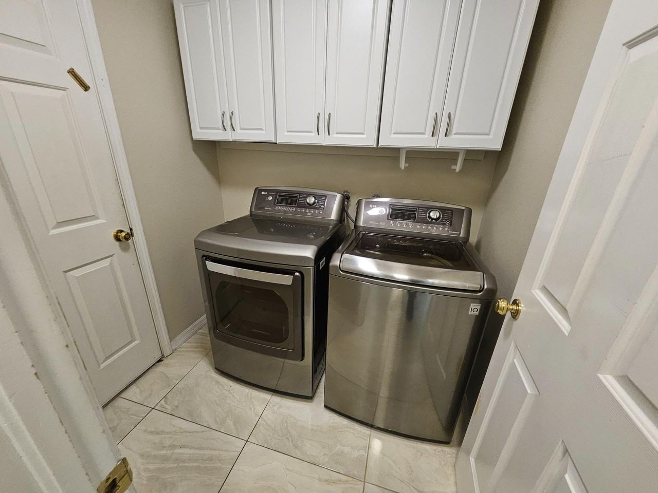 Summerton Dr - Photo 6 of 12