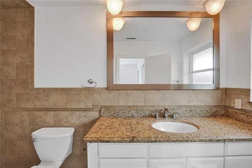 5981 Ne 22nd Way - Photo 6 of 8