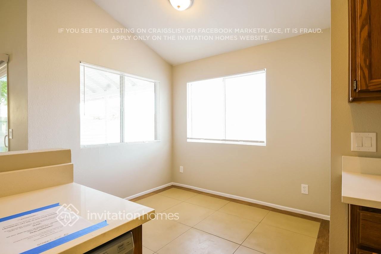 6340 W Grandview Rd - Photo 7 of 16