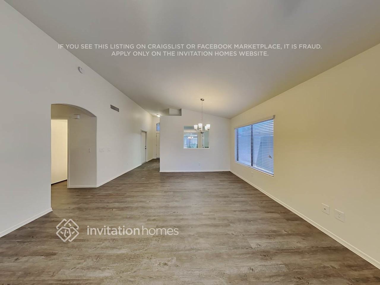 25826 N 65th Ave - Photo 4 of 18