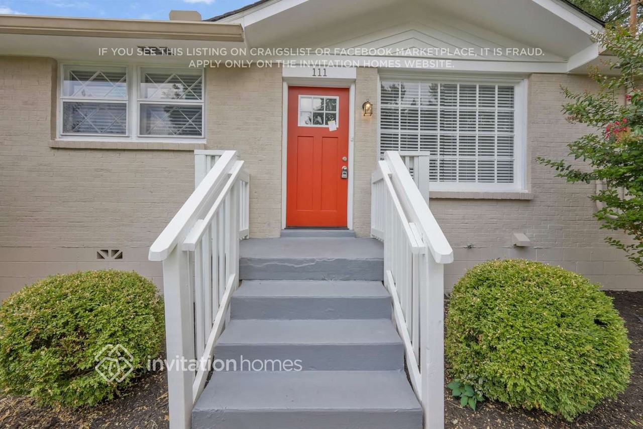111 Curtiswood Dr - Photo 2 of 28