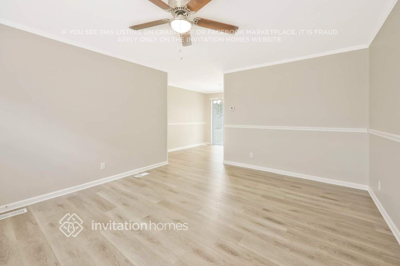 111 Curtiswood Dr - Photo 6 of 28