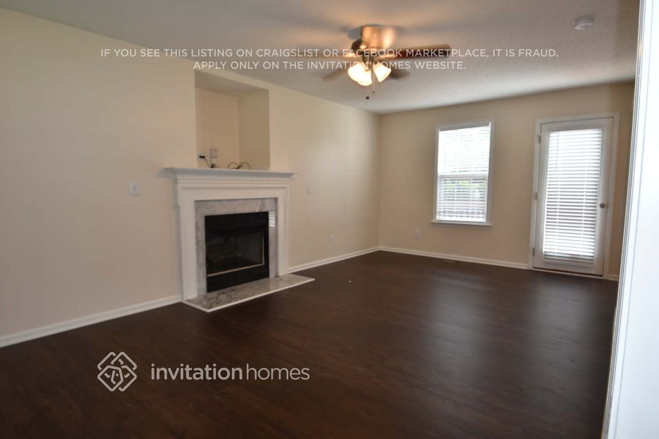 124 Rock Fish Ln - Photo 3 of 15
