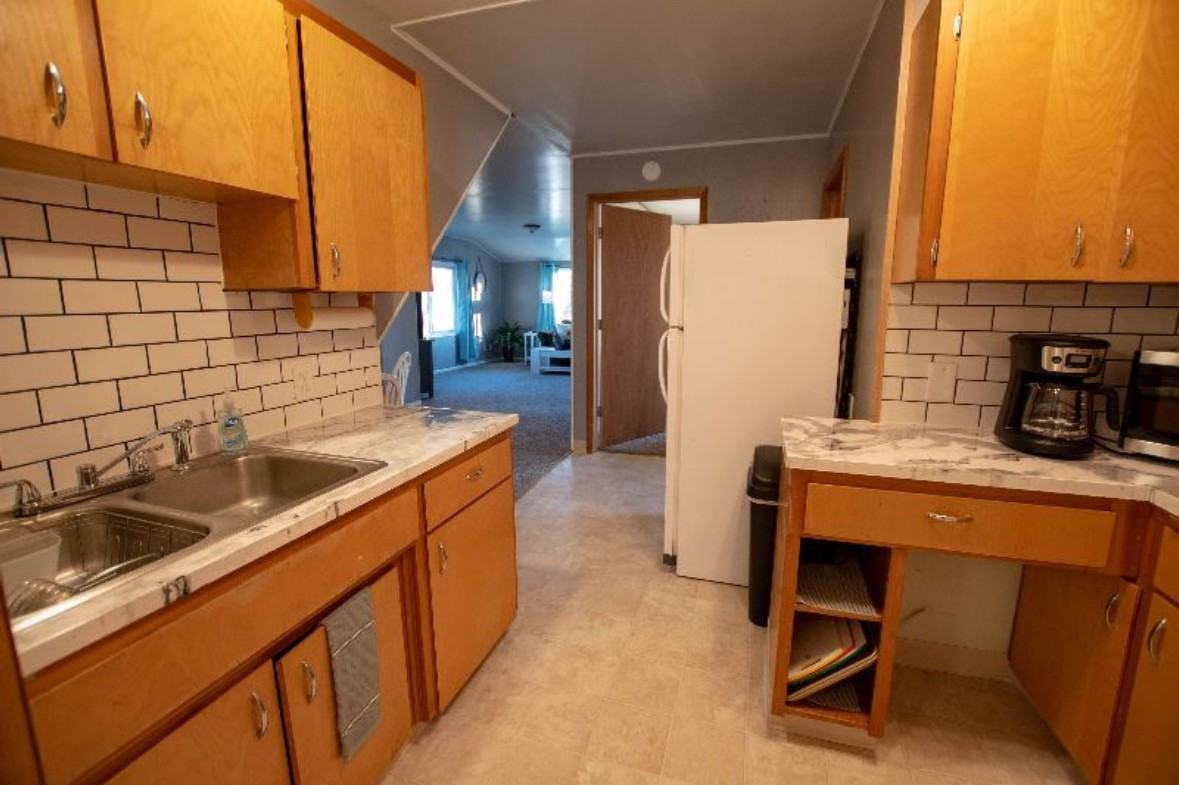 1316 W Dean AveUnit 3 #3 - Photo 6 of 11
