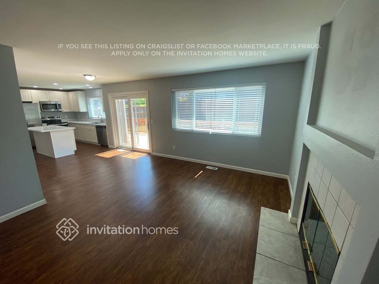 3928 15th Ave Se - Photo 4 of 12