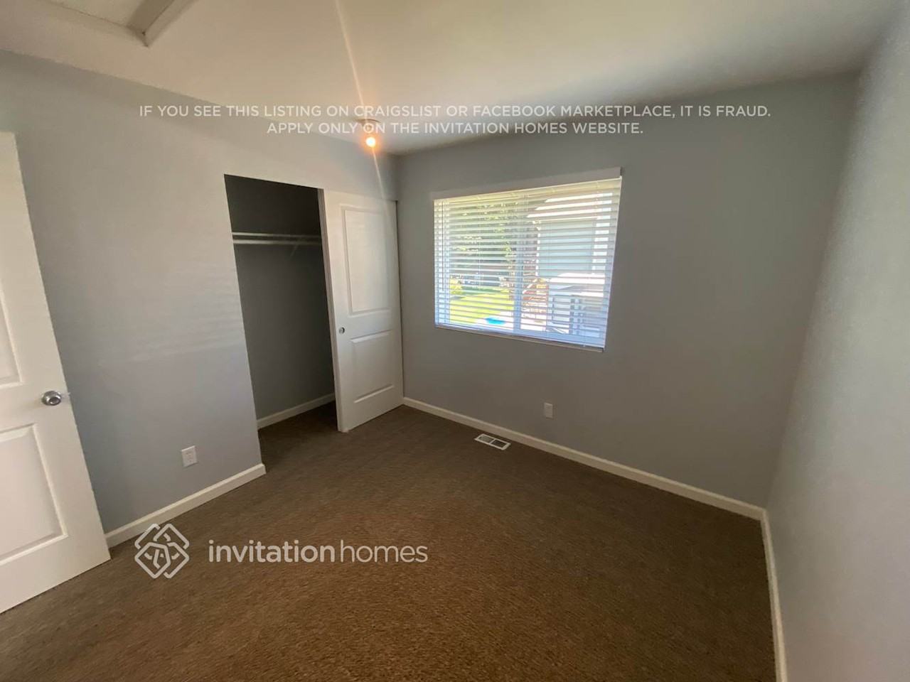 3928 15th Ave Se - Photo 7 of 12