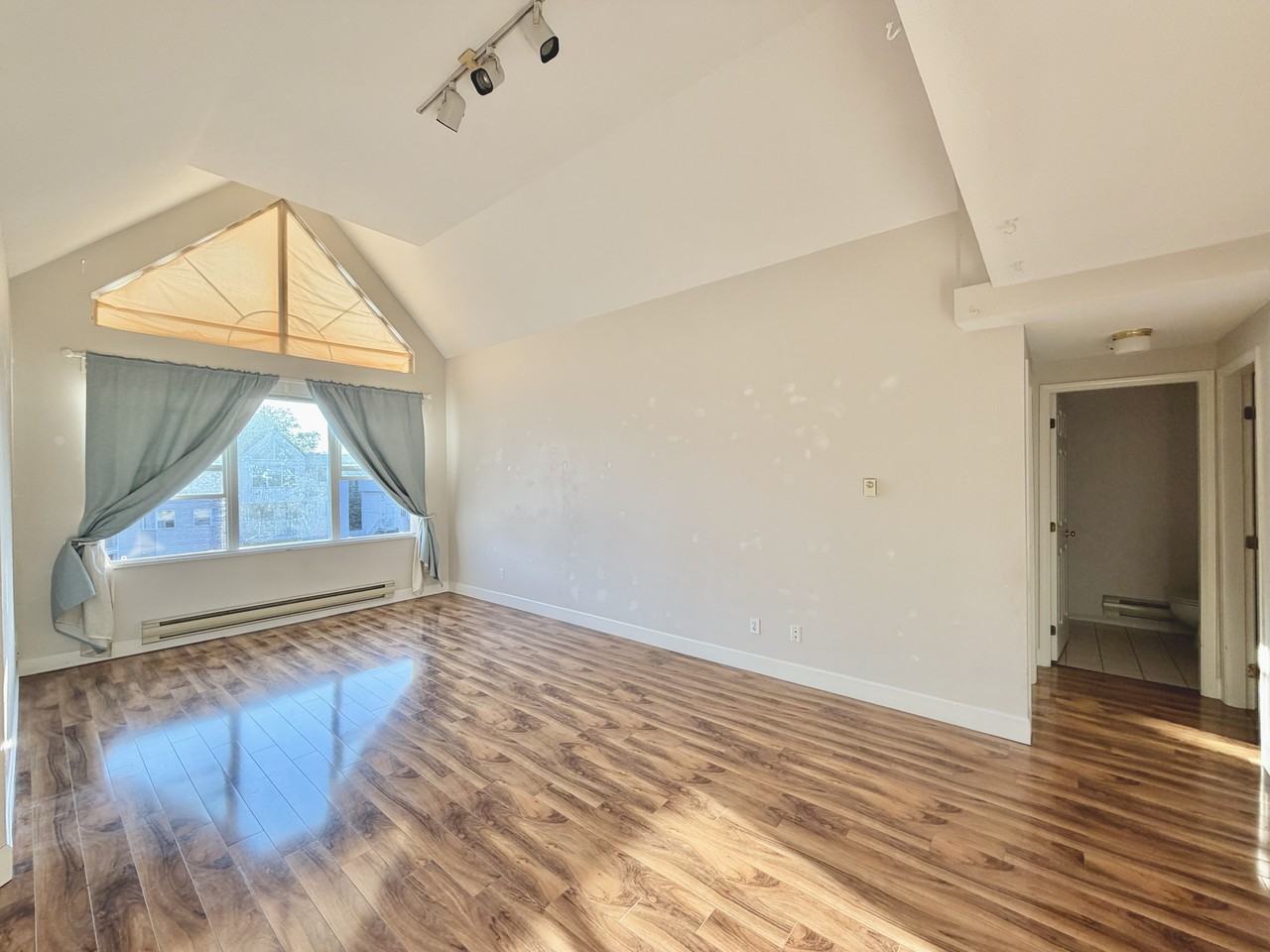7051 Blundell Road - Photo 3 of 19