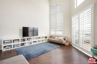 255 Main St #306 - Photo 5 of 8