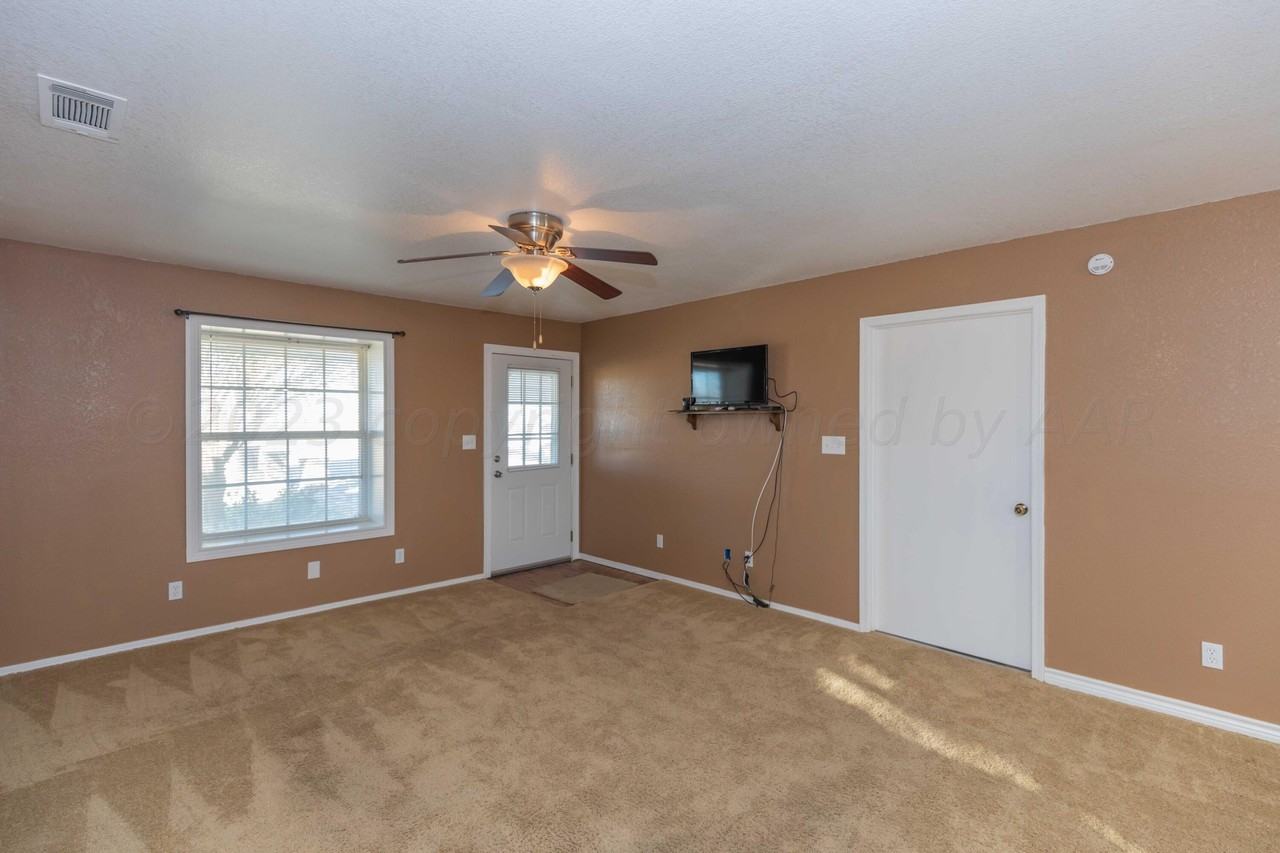 14275 S Fm 1541 - Photo 4 of 29