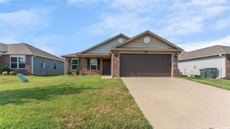 992 E Starling St - Photo 1 of 1