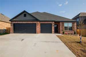 featured image of 7104 Sw High Meadow Blvd