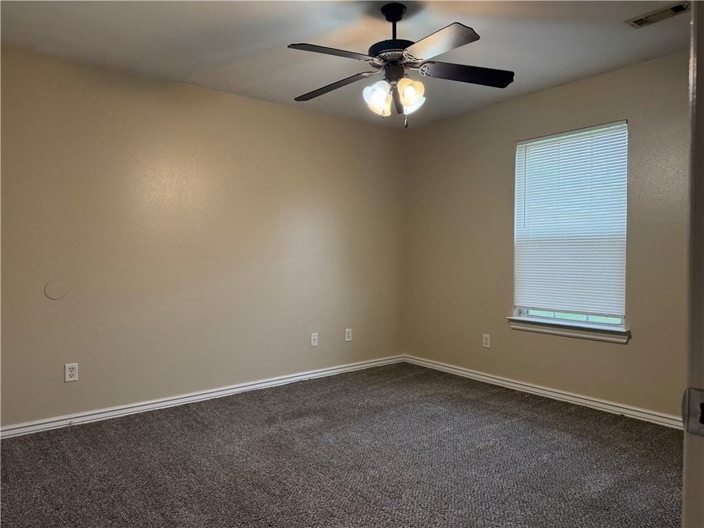 234 Graystone Cir - Photo 5 of 10