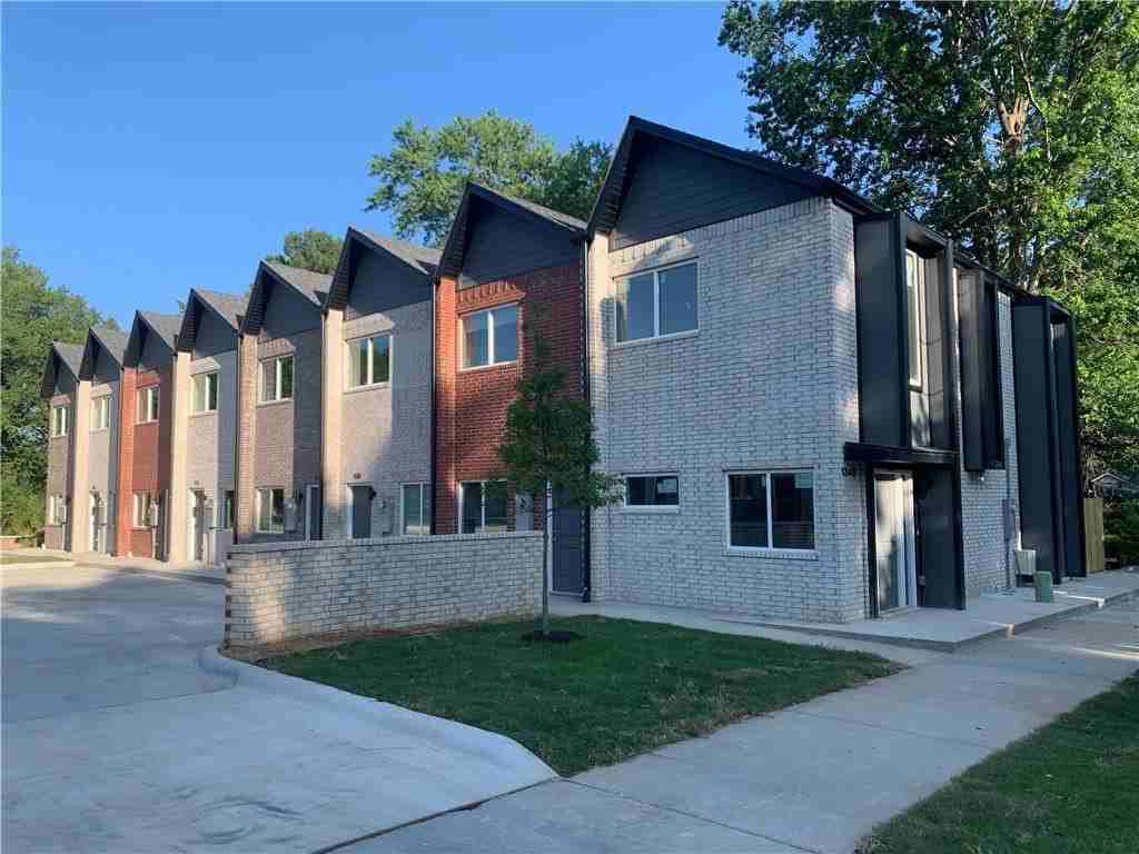 1336 S West Ave #117