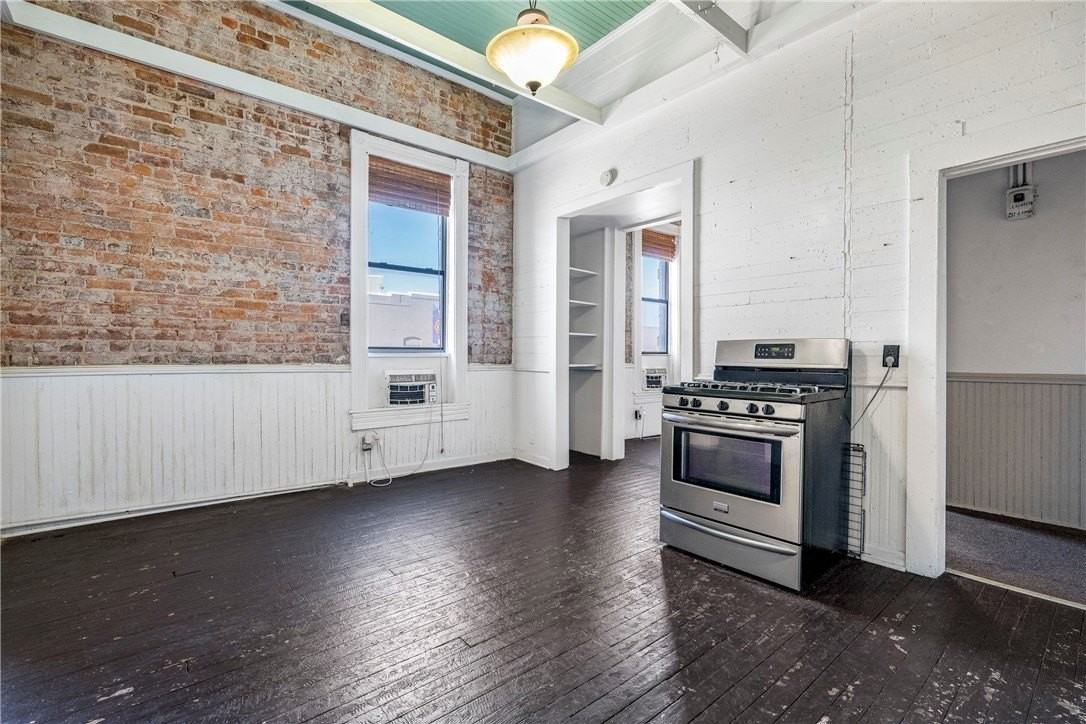 103 Holcomb St #2 - Photo 4 of 15