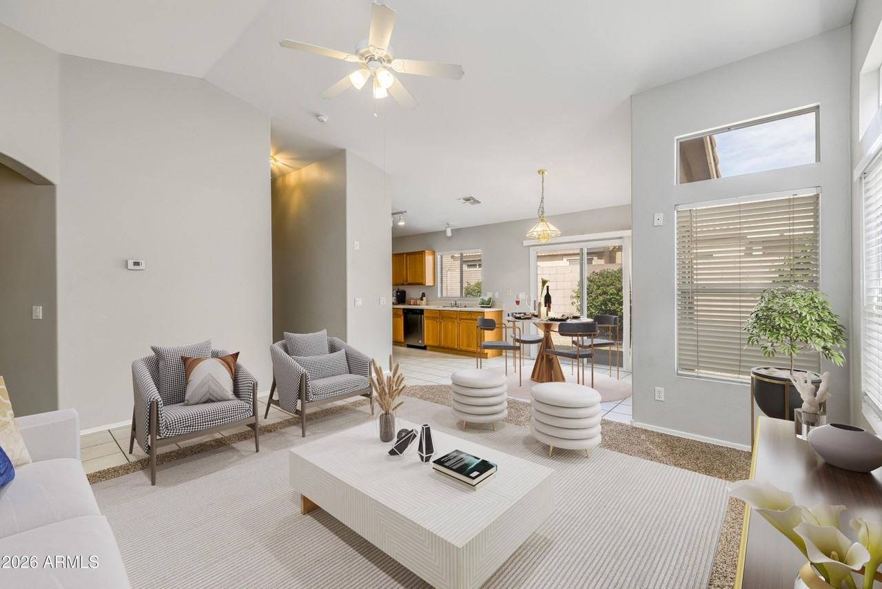 6640 E Russell St - Photo 5 of 27