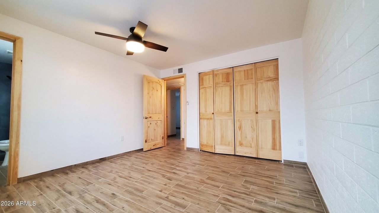 3710 E Thunderbird Rd - Photo 5 of 12