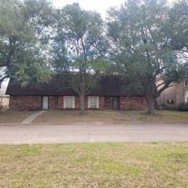 3106 Oakmont Dr - Photo 1 of 1