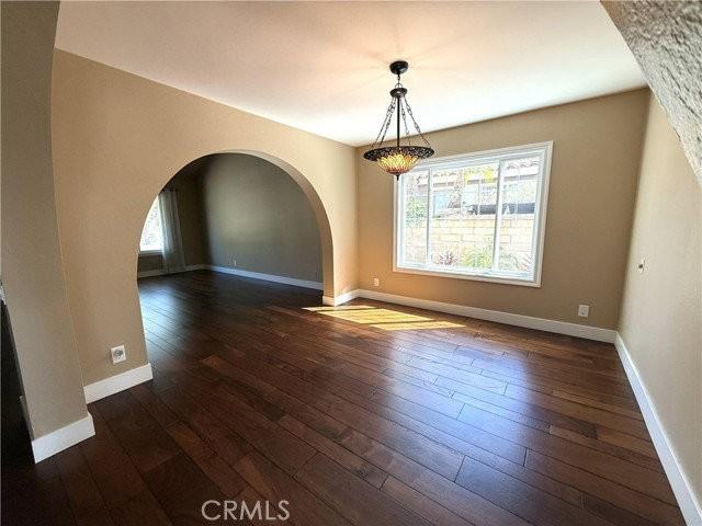 26924 Marbella - Photo 5 of 8