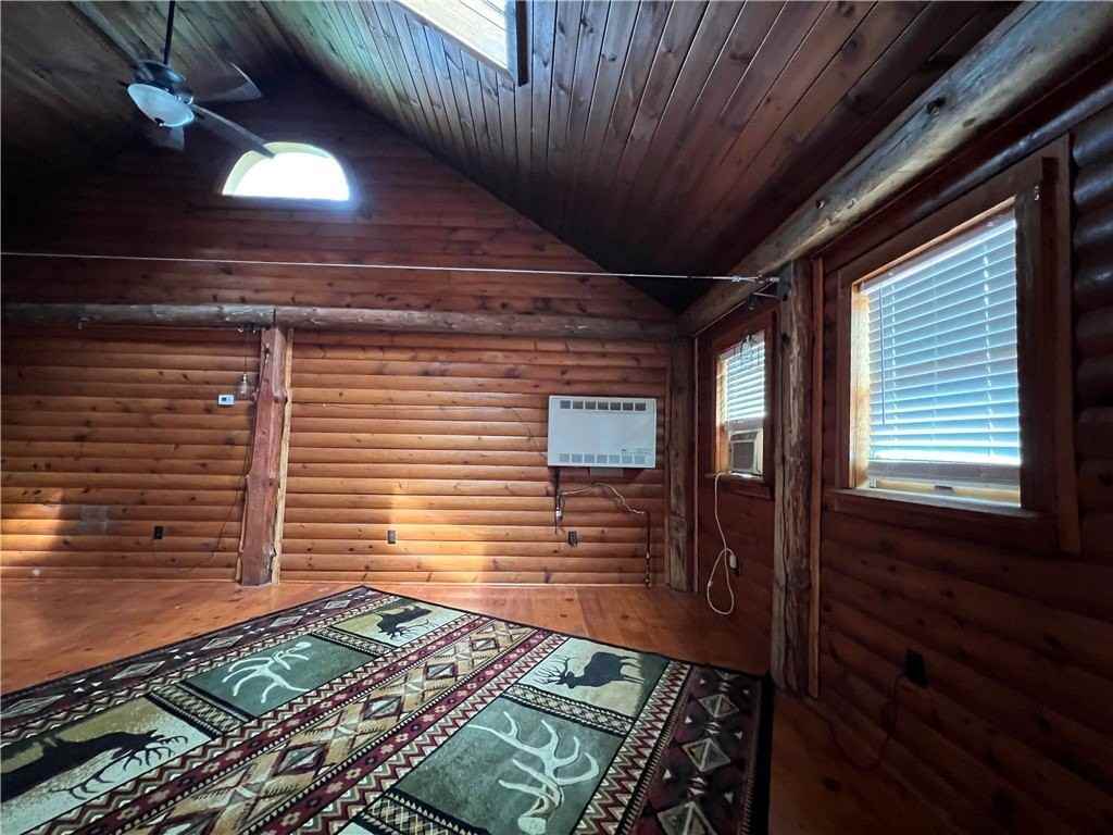 416 Broadway St Apt C - Photo 6 of 31
