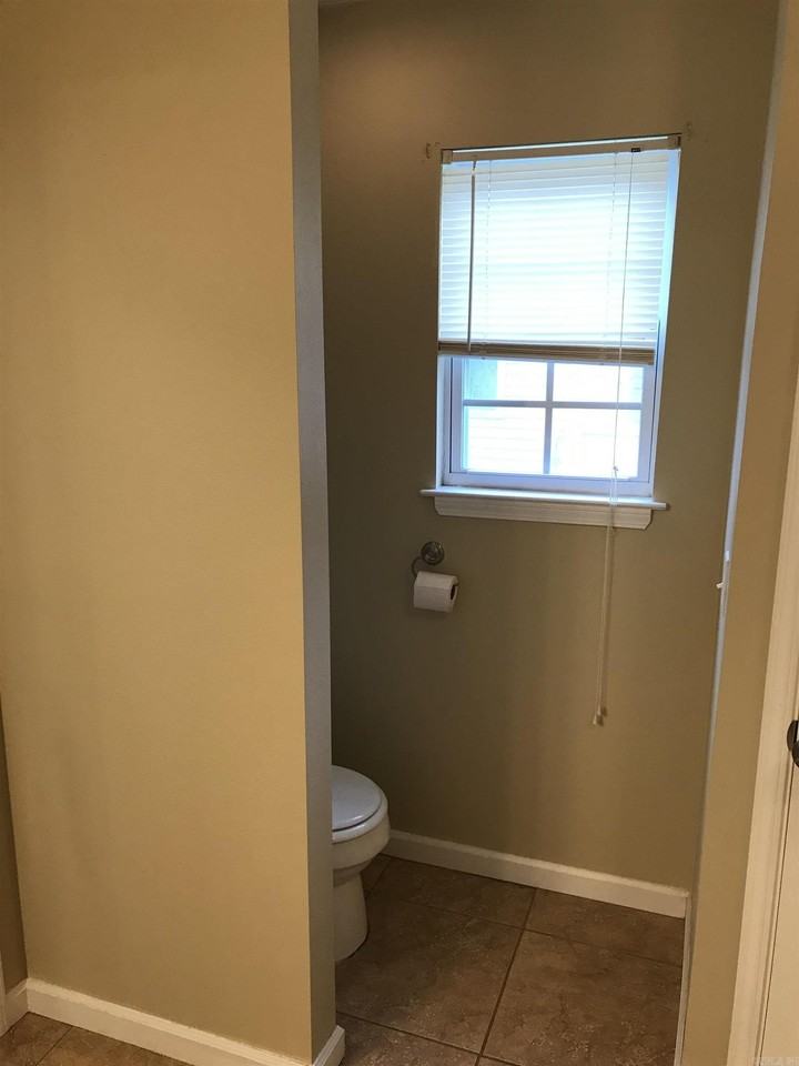 2408 Pleasant Forest Dr - Photo 6 of 10