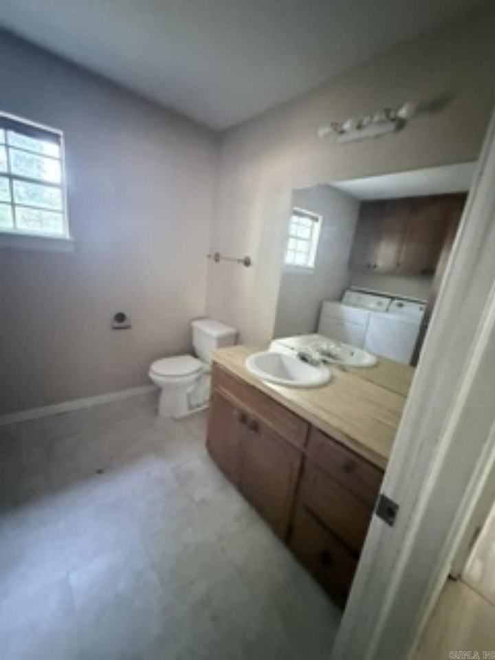 202 Bluebird Ln - Photo 5 of 18