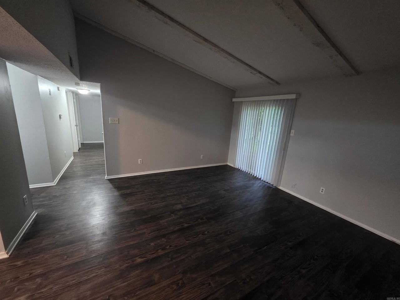 21 Brookway Ln - Photo 3 of 10