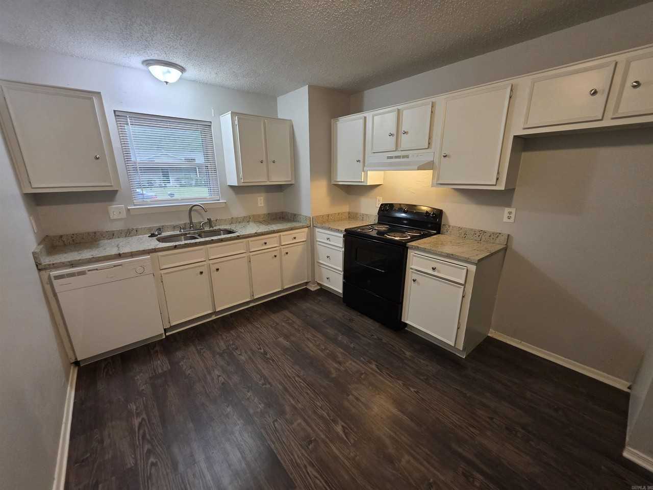 21 Brookway Ln - Photo 5 of 10