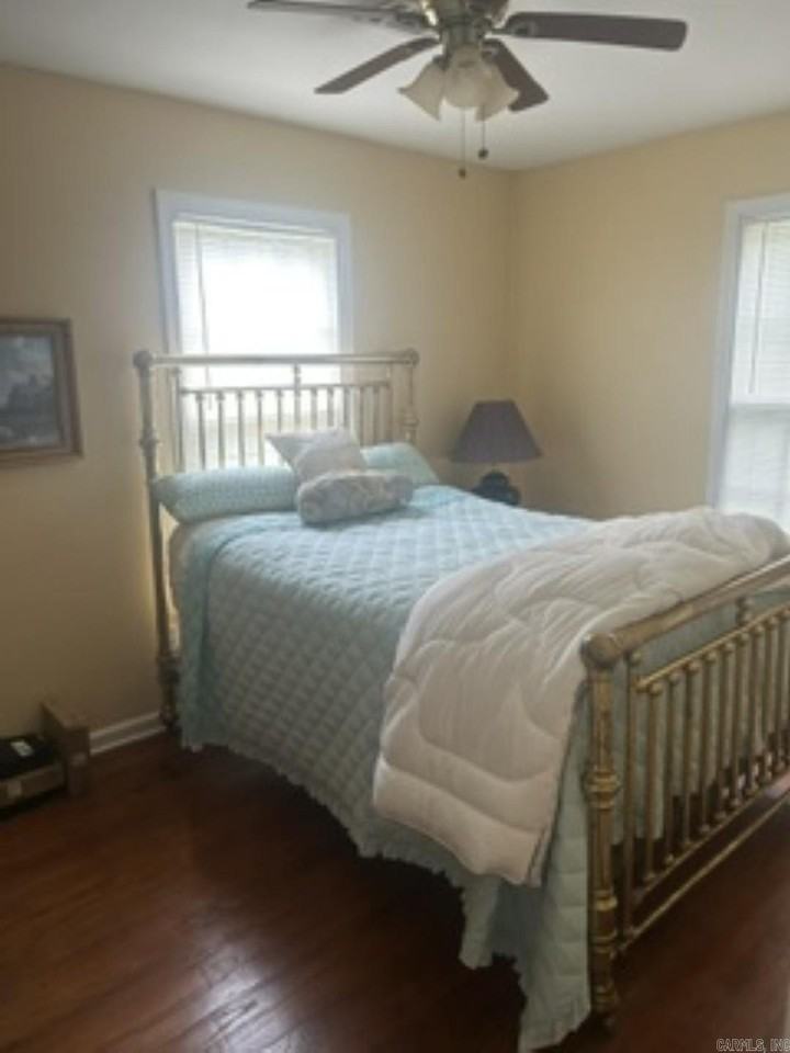 140 California Ave Nw - Photo 6 of 6