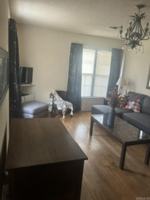 featured image of 417 Greening St #A
