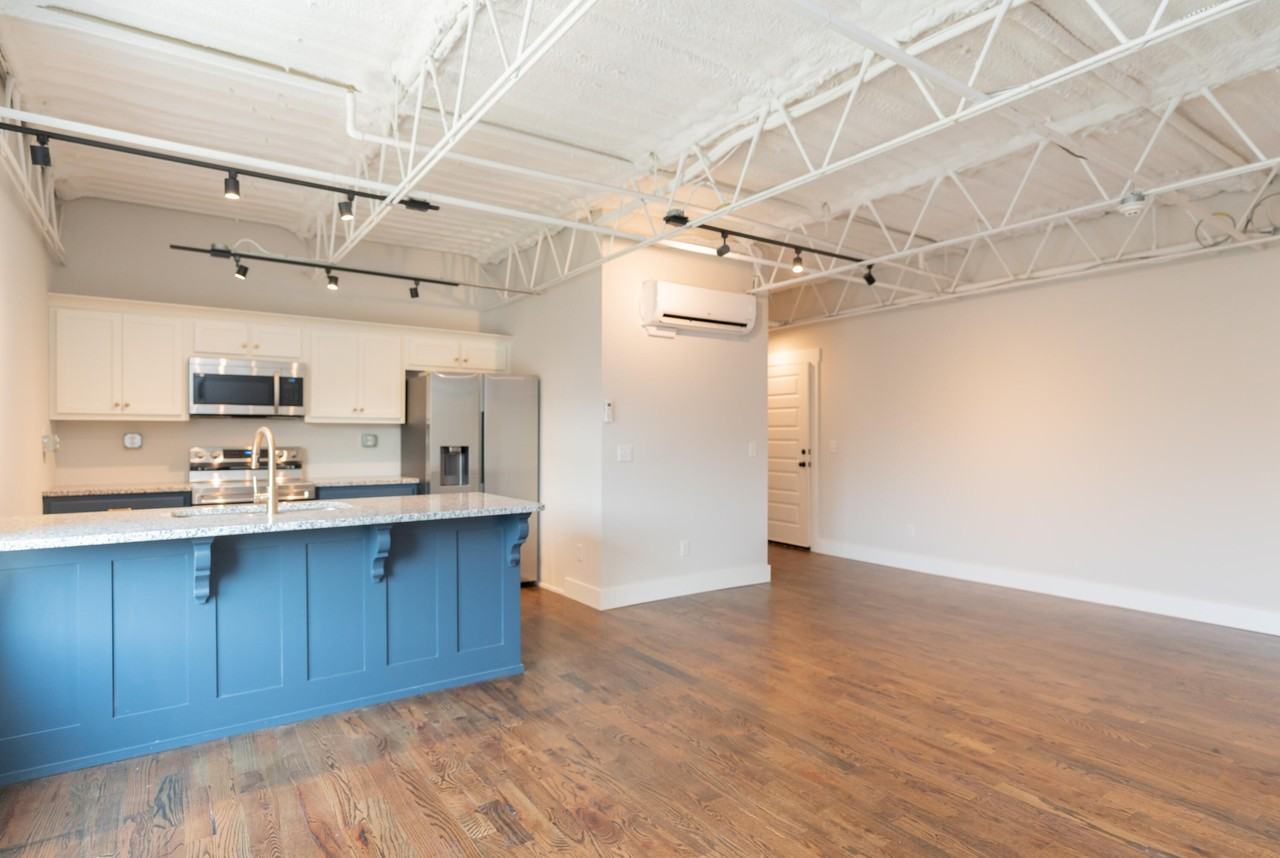 614 E Main St #206 - Photo 3 of 38