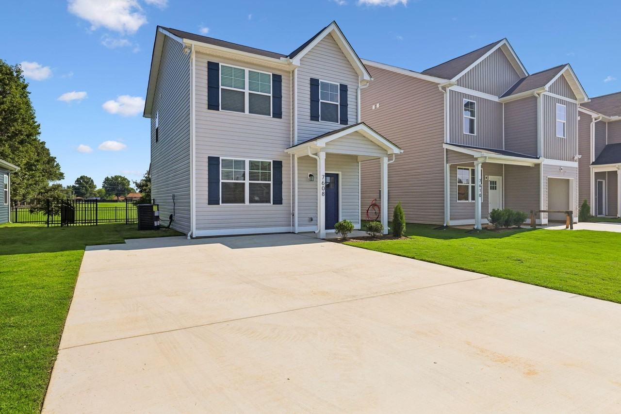 7608 Nightingale Ct #53 - Photo 2 of 31