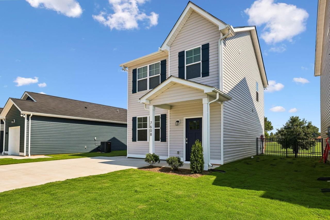 7608 Nightingale Ct #53 - Photo 3 of 31