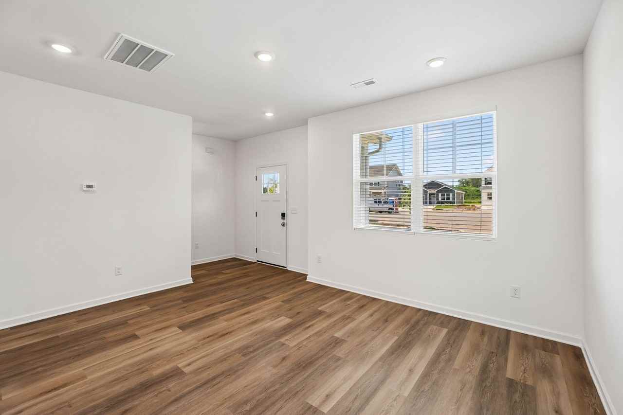 7608 Nightingale Ct #53 - Photo 6 of 31