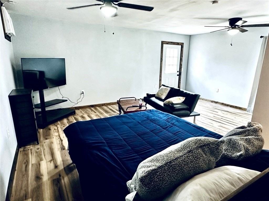 1309 Oak Park Dr #B - Photo 4 of 11