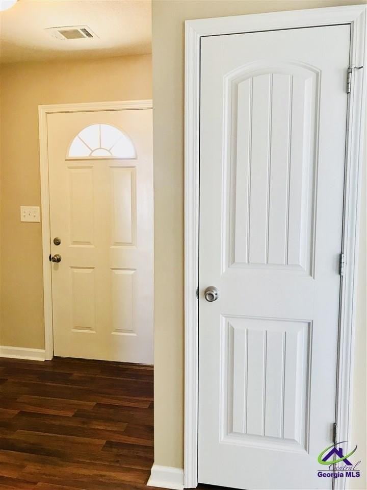 211 Station Way - Photo 3 of 31