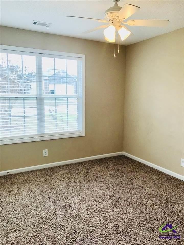 211 Station Way - Photo 6 of 31