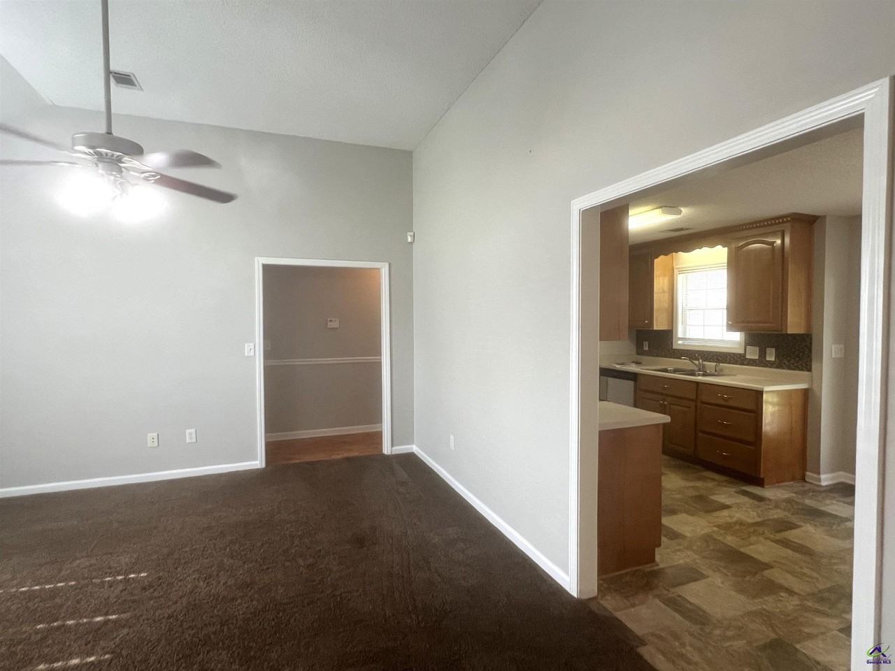 103 Reese Dr - Photo 5 of 26