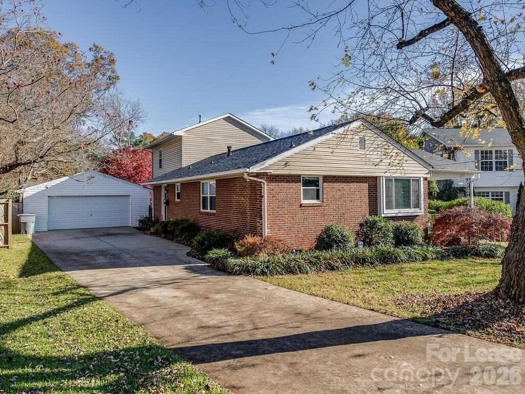4331 Applegate Rd - Photo 4 of 34