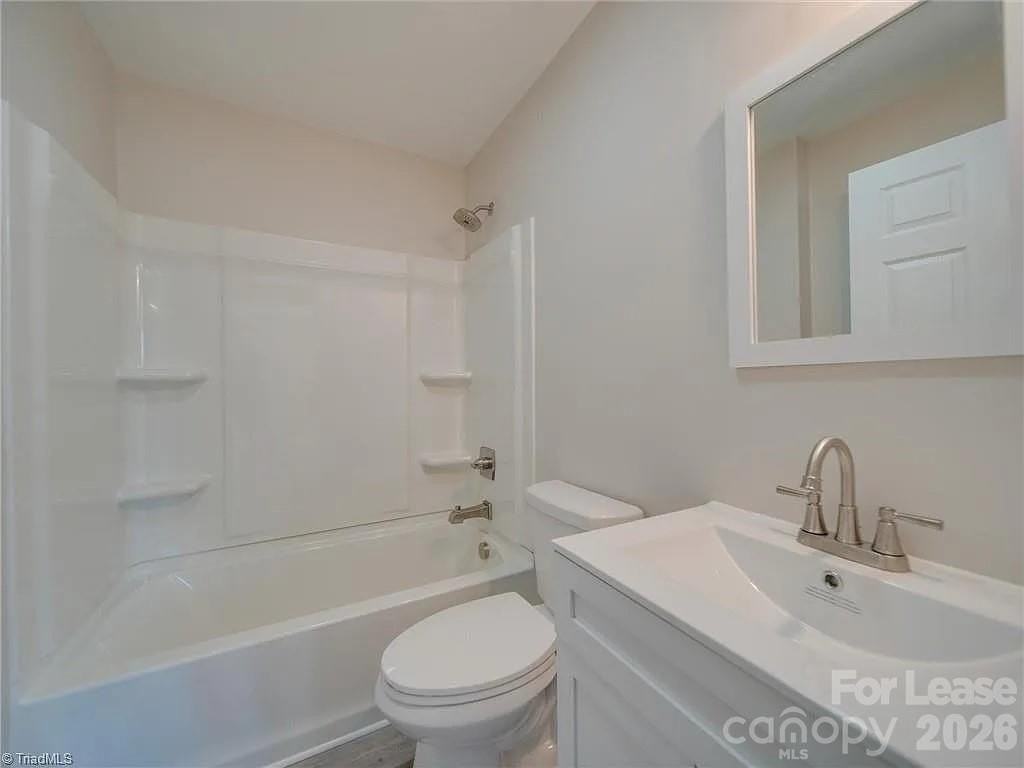 121 Brumley Ave Ne - Photo 4 of 4