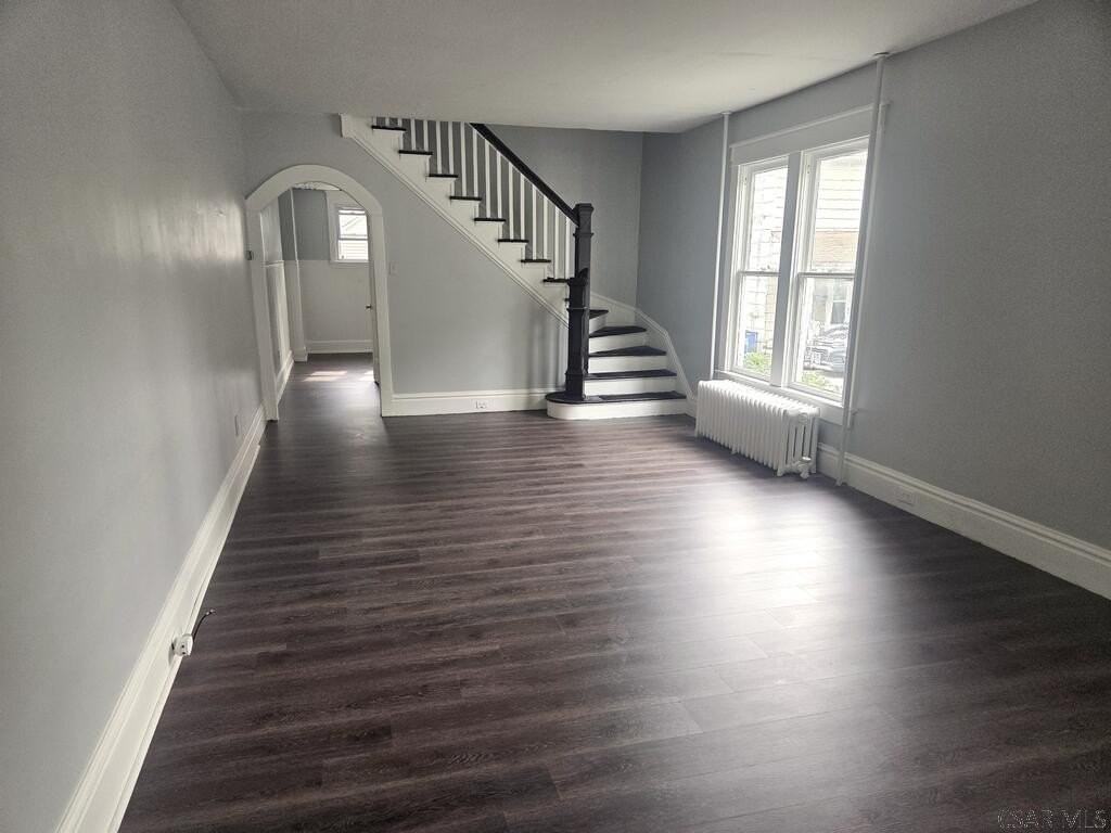 1018 Bucknell Ave - Photo 3 of 17