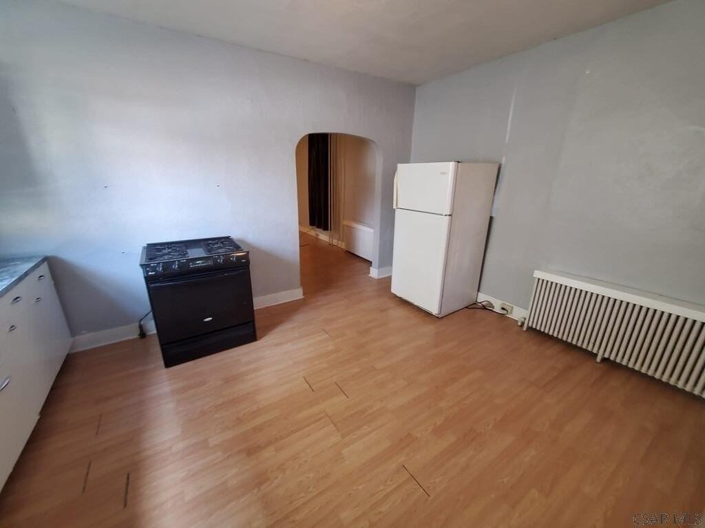 195 D St #1 - Photo 2 of 14