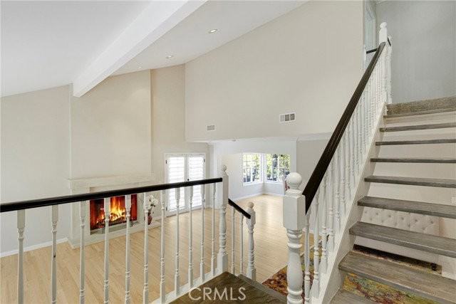 21335 Dove Pl - Photo 2 of 8