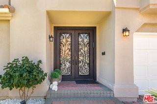 5711 Aura Ave - Photo 5 of 8