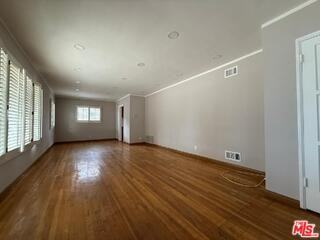15133 Blackhawk St - Photo 3 of 8